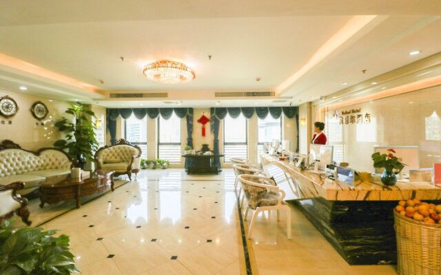 Rafael Hotel