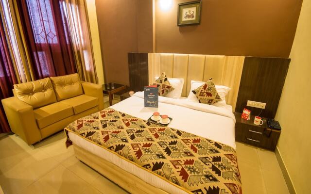 OYO 2046 President Hotel
