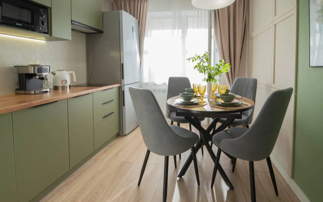 Апартаменты на проспекте Победы 83