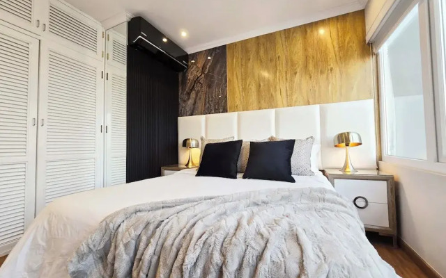 Penthouse Jacuzzi Luxury Duplex 4BR