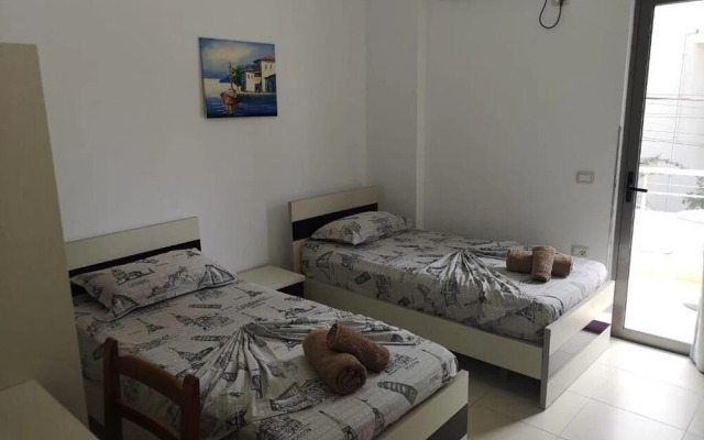 Hotel Argjiro