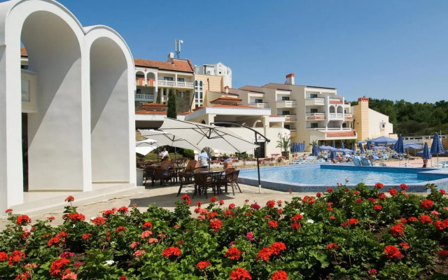 Duni Royal Pelikan Hotel - All Inclusive