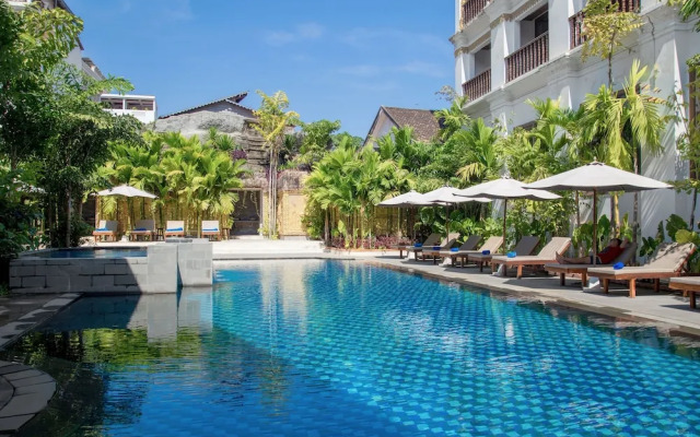 Angkor Land Urban Boutique