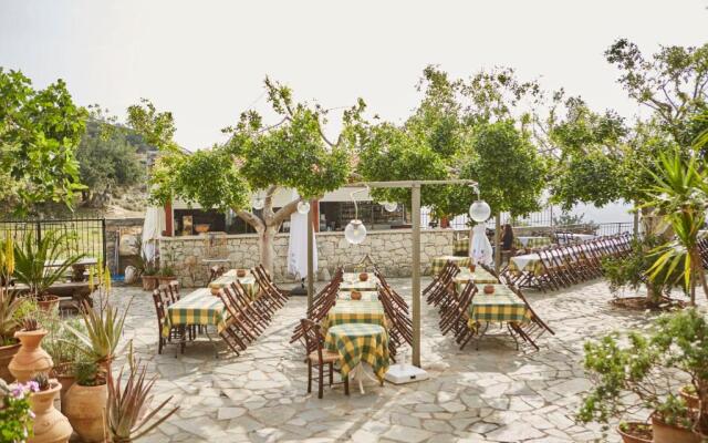 Arolithos Traditional Cretan Village