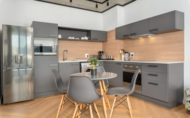 Bridgewater One Luxury Apartments