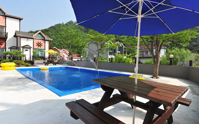 Gapyeong My Lawn Pension