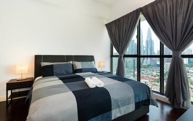 Luxury 2BR Suite With Klcc Views