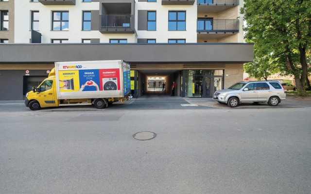 Wodna Apartment Łodź by Renters