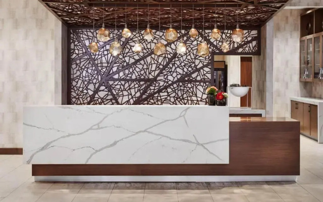 AC Hotel Cincinnati at The Banks