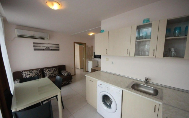 Menada Grand Kamelia Apartments