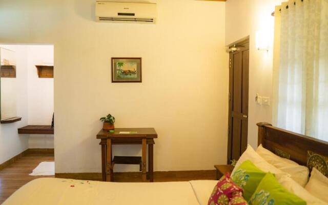 Palmgrove Lake Resort