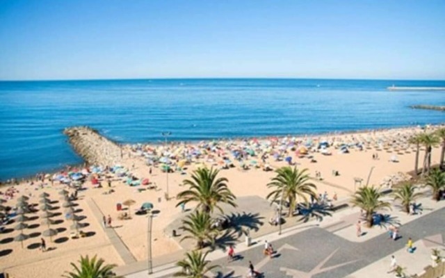 1 Bedroom Holidays Apartment in Quarteira, Algarve