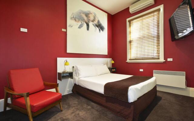 Tolarno Hotel