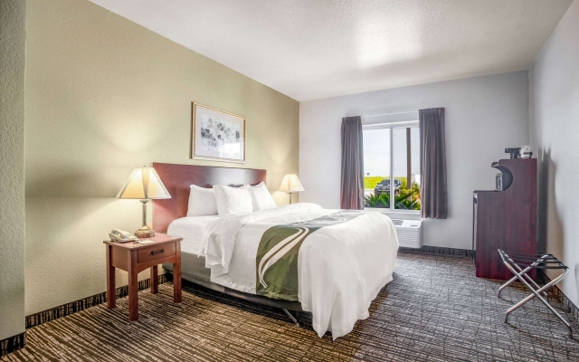 Quality Inn Parsons North