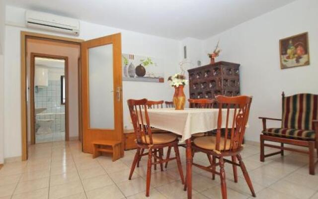 Apartment Emil 1568
