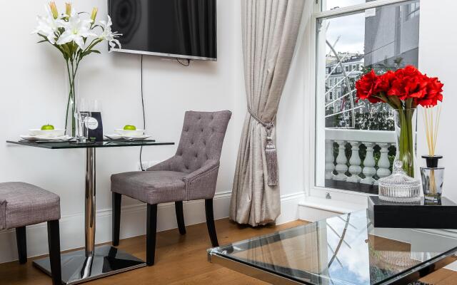 Lak Serviced Apartments