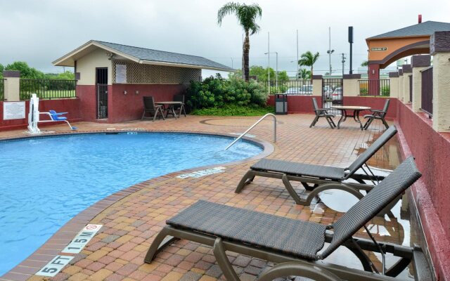 Americas Best Value Inn & Suites San Benito