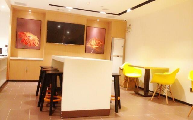 IU Hotels·Zhengzhou High-speed Railway Station Branch