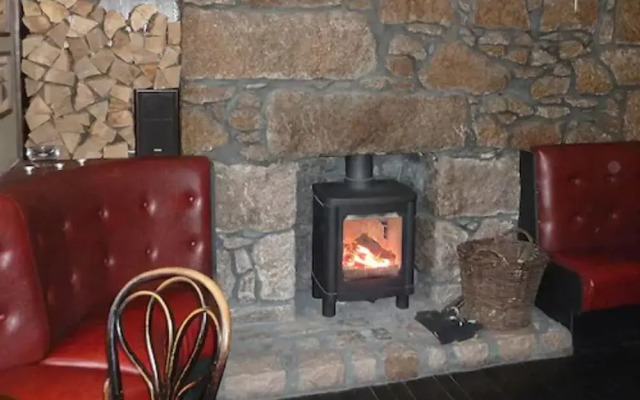 Kilmarnock Arms Hotel