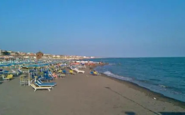 AzzuRomare Flat apartment