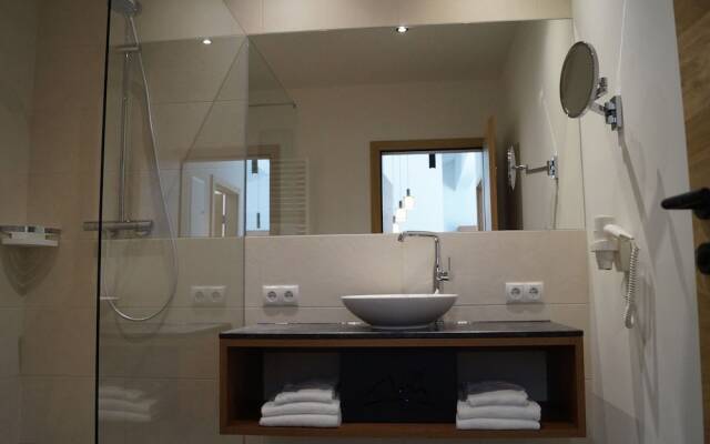 Modern, Luxury Apartment in the Center Mariapfarr
