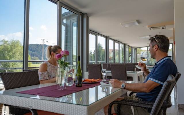 Hotel Amarilis