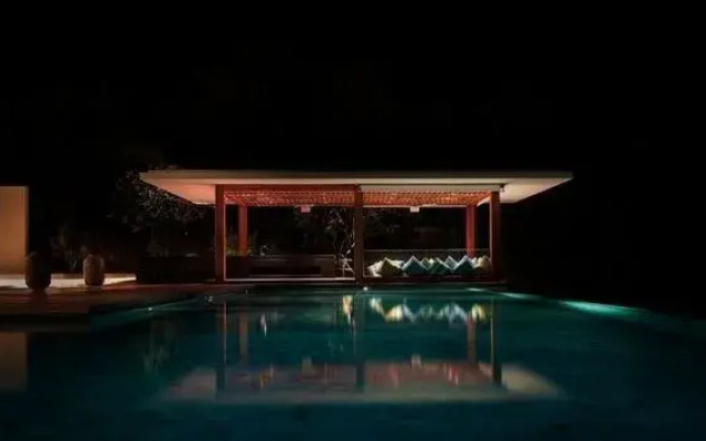 SAMUJANA - Five Bedrooms Pool Villa - 1