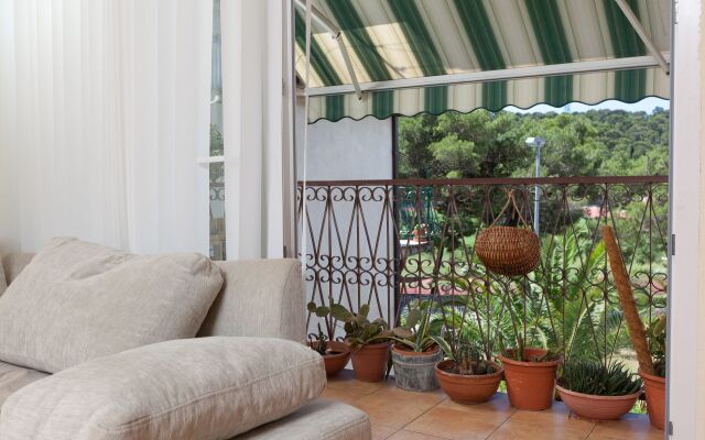 Apartment Maja - 50 m from beach : A2 Makarska, Riviera Makarska