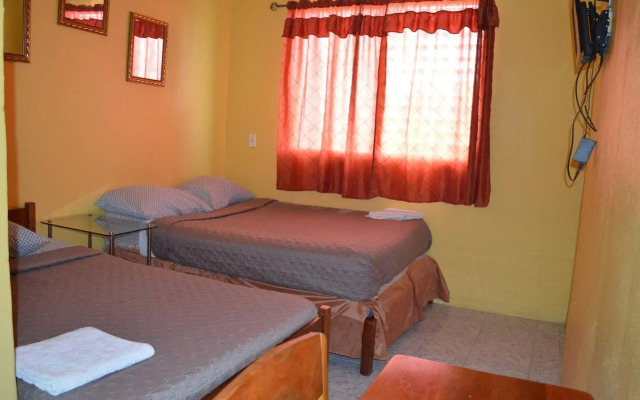 Sky Flower Hotel Belmopan / El Rey Hotel