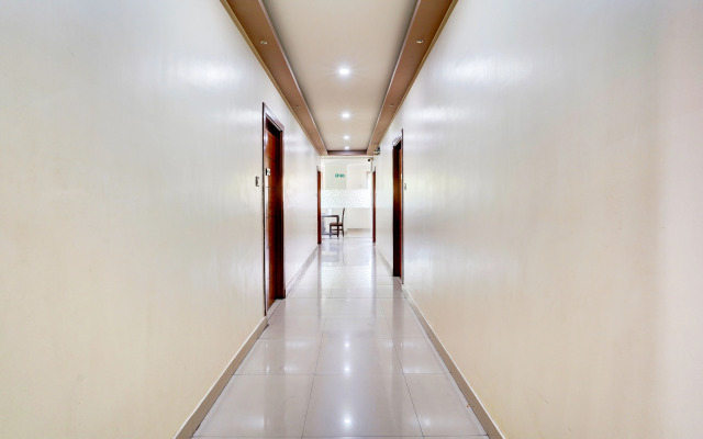 Super Townhouse MG Road Near Commercial Street