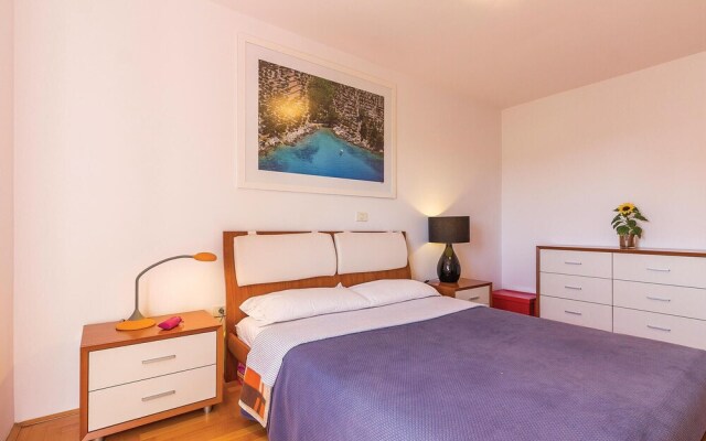 Nice Home in Pula With Wifi and 4 Bedrooms