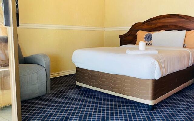 Royal Olympia Lodge and Safaris