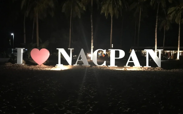 Cherry's Courtyard Hotel Nacpan