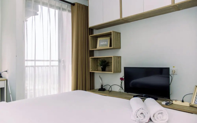 Comfort and Tidy Studio Apartment Springwood Residence Tangerang