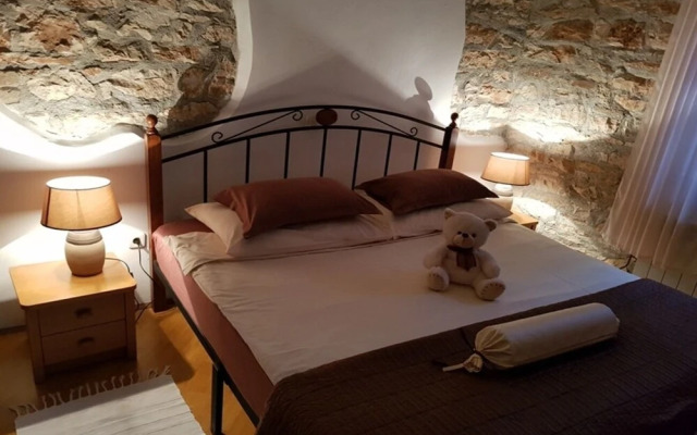 Perstel - With Parking - A4