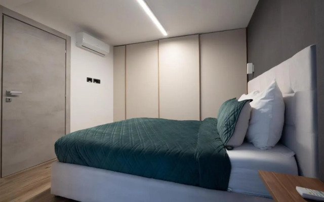 Novos Luxury Suites