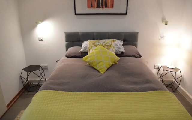 Beautiful 1 Bedroom Apartment in Balham