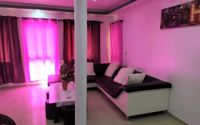 Casa Cabral : Big Apartment next to the beach
