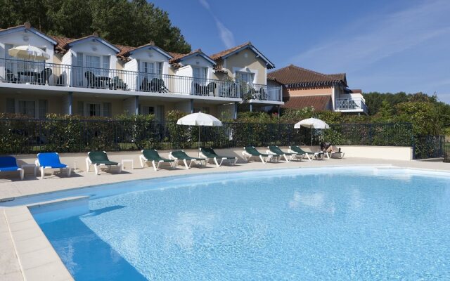 Charming Apartment in Marciac With Swimming Pool