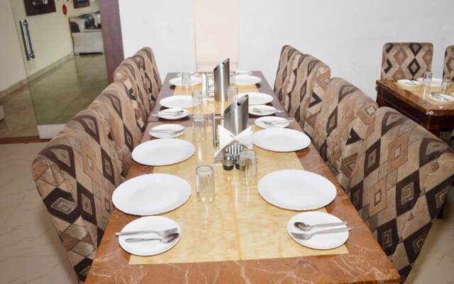 Hotel Nand Residency