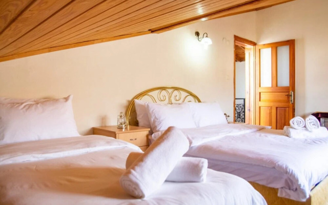 Seaside House w Amazing View in Karaburun Izmir