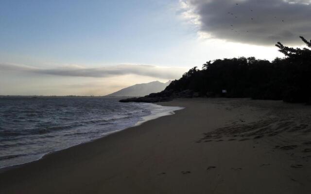 Hostel Falcão-Suites Privativas com Ar Condicionado