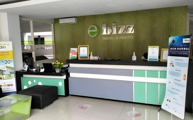 Ebizz Hotel