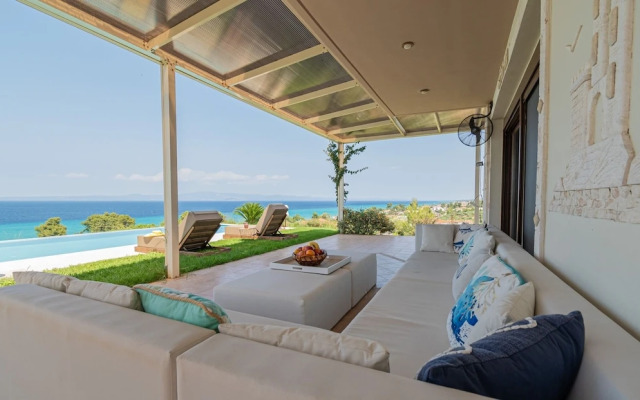 Penny Toroneus Edge by Rentalspro - Anioti