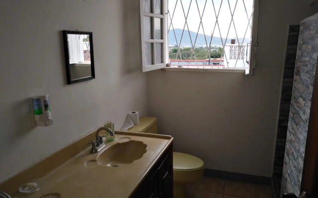 Hotel Mi Tierra Casa Blanca
