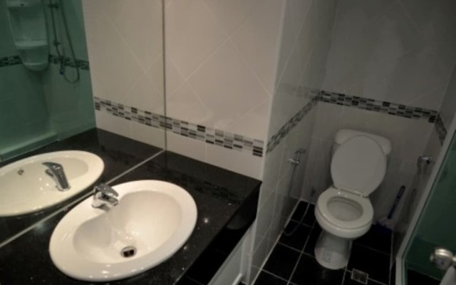 Jomtien Beach Fully Equipped Condominium 3rd Floor Apartment