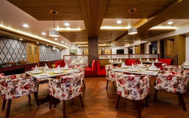 Anand Vardhan Resorts