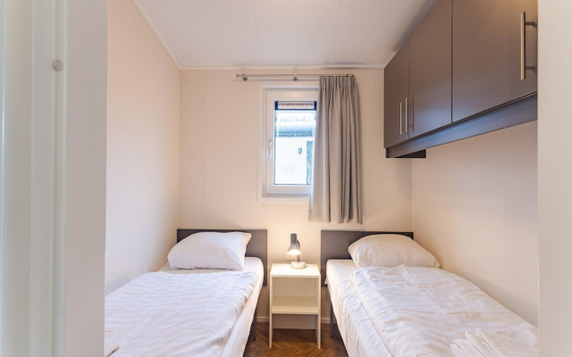 Bright Beachside Base in Burgh-haamstede