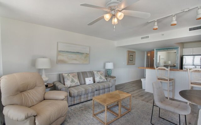 Pelican Beach 0701 2 Bedroom Home