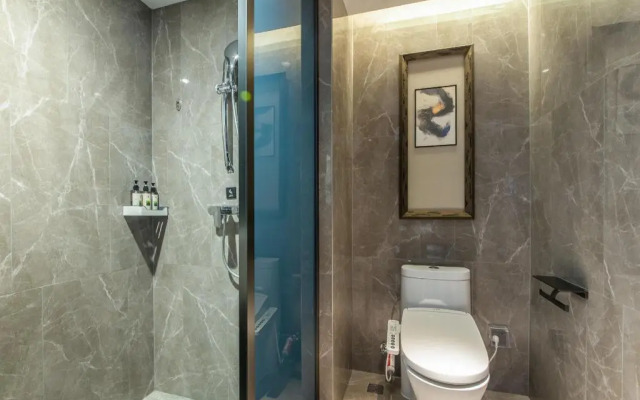 Rezen Dong Hotel (Changchun International Convention and Exhibition Center)